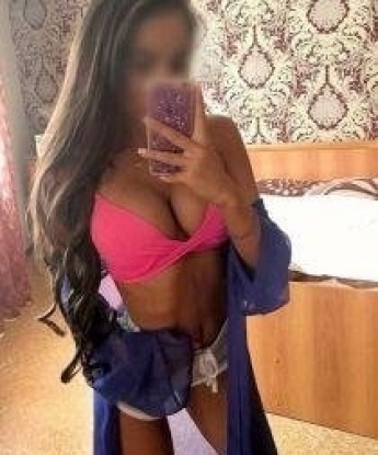 Живу в Москве и знаю город как никто другой. У меня широкий спектр услуг: от классического секса до ролевых игр и глубокого орального секса. Я открыта для новых экспериментов и готова воплотить в реальность твои самые сокровенные фантазии. У меня есть отличные отзывы, которые говорят о моей профессиональности и умении доставить настоящее наслаждение. Отправь мне сообщение и узнай больше о моих возможностях и фото. 💋 6103, 24 года